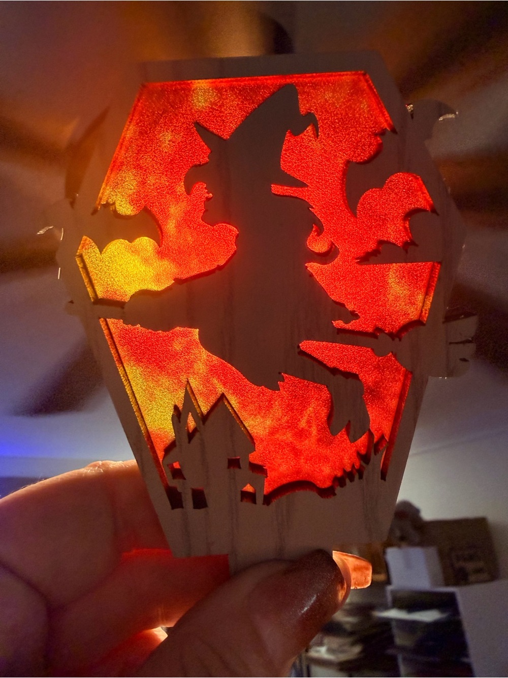 NEW hand crafted wood witch on a broom
Plug in nightlight - Picture 2 of 4